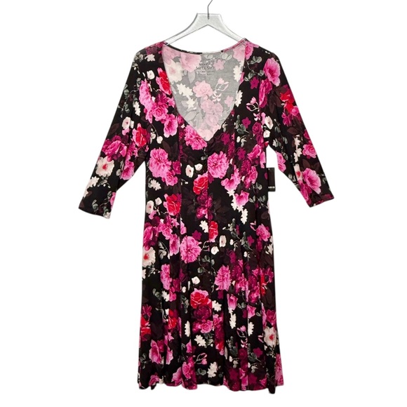 NEW Torrid Black Pink Floral V Neck 3/4 Supersoft Women’s Skater Dress Sz 1X - Picture 2 of 13